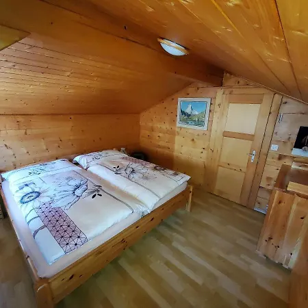 Taubenhaus Og Fiesch